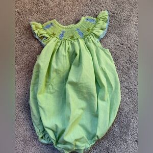 Betti Terrell Smock Bubble Romper with Adorable Seahorse Stitching. Size 24M
